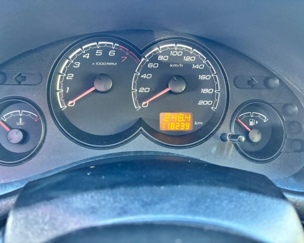 WhatsApp Image 2025-10-27 at 12.13.51 (2)