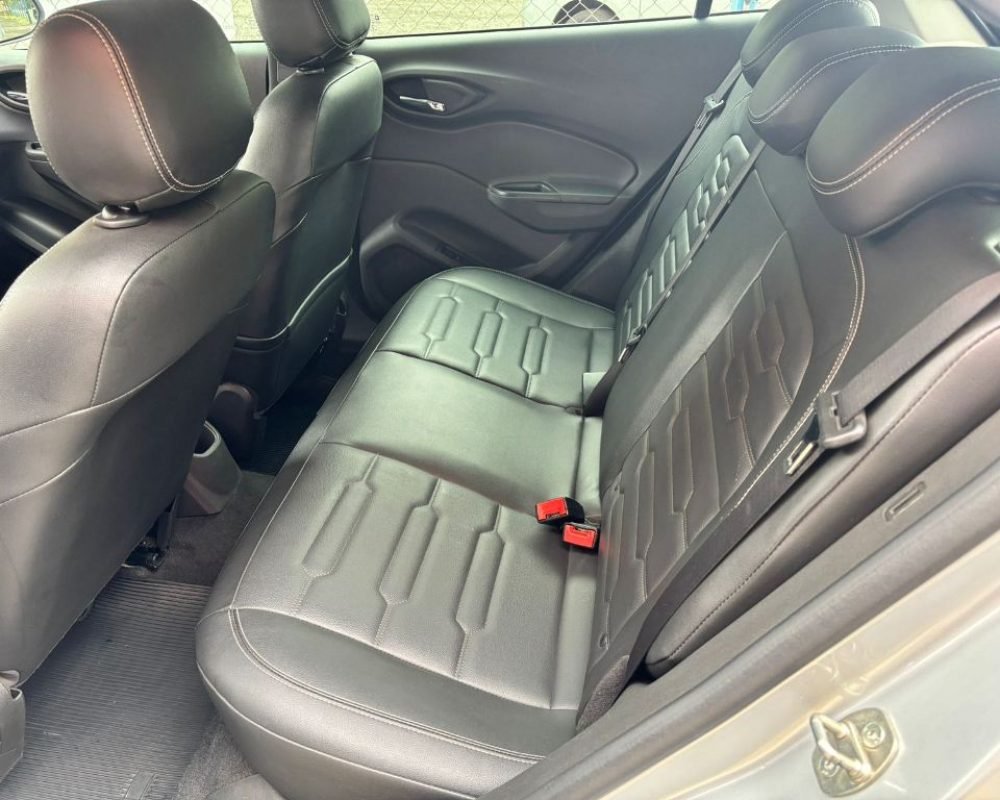 WhatsApp Image 2025-10-28 at 11.40.29 (4)