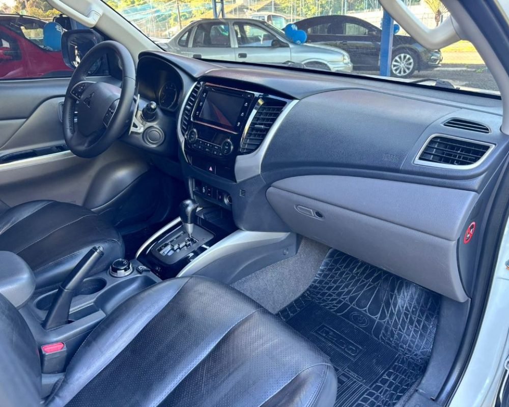 WhatsApp Image 2025-11-12 at 11.56.04