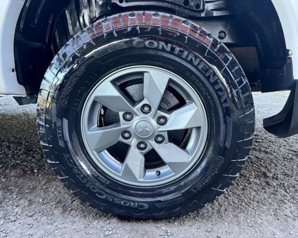 WhatsApp Image 2025-11-12 at 11.56.05 (1)