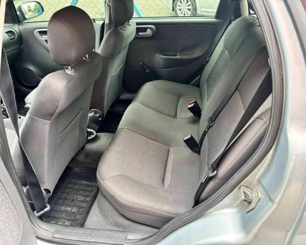 WhatsApp Image 2025-12-01 at 17.21.39