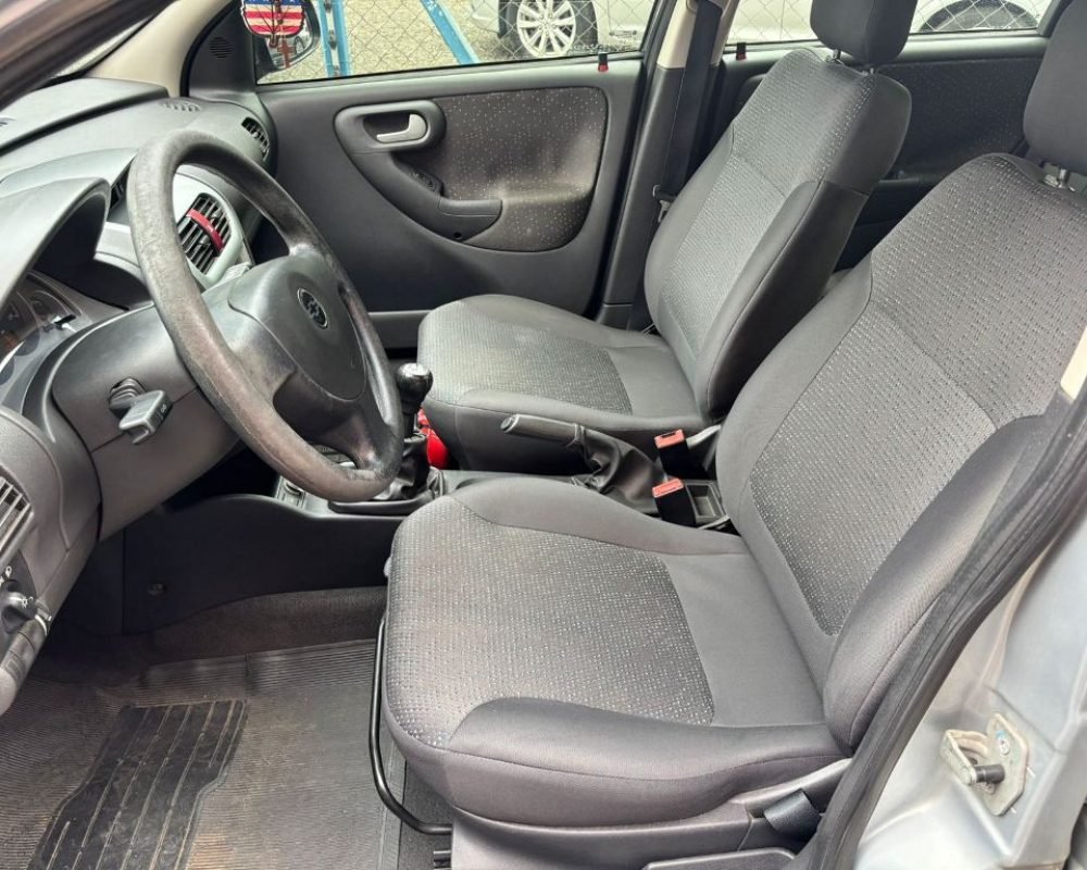 WhatsApp Image 2025-12-01 at 17.21.40