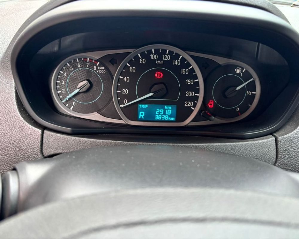 WhatsApp Image 2025-12-01 at 17.21.44 (1)