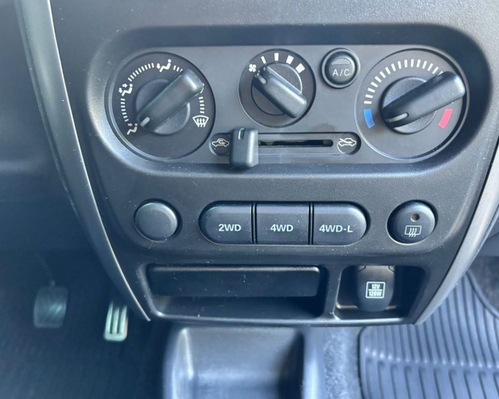 WhatsApp Image 2025-12-04 at 16.53.42 (2)