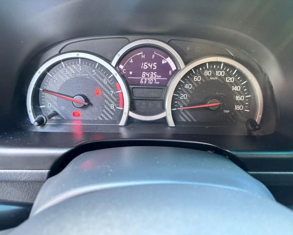 WhatsApp Image 2025-12-04 at 16.53.43 (4)