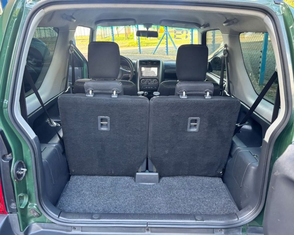 WhatsApp Image 2025-12-04 at 16.53.43